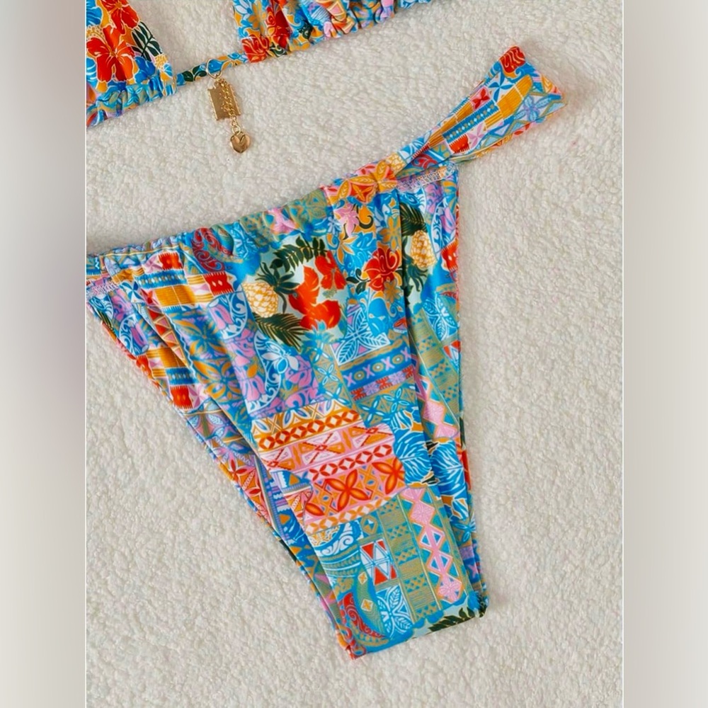 Colorful Patterned Bikini Set - Picture 2 of 7